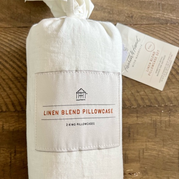 Hearth and hand Pillowcases - Picture 3 of 3